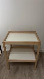 Verzorgingstafel perfect in orde., Kinderen en Baby's, Kinderkamer | Commodes en Kasten, Ophalen, Zo goed als nieuw