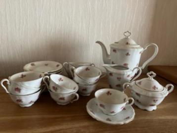 antiek koffieservies 12 pers beschikbaar voor biedingen