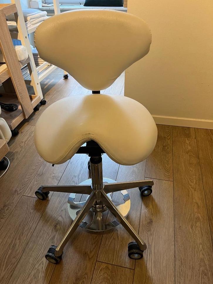 Pedicurestoel wit, Elektronische apparatuur, Persoonlijke Verzorgingsapparatuur, Gebruikt, Hand- en Voetverzorging, Ophalen