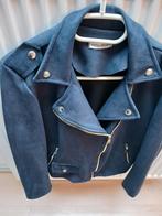 Nieuw blauw jasje merk Estee Brown te koop.M 44, Kleding | Dames, Jasjes, Kostuums en Pakken, Ophalen, Blauw, Maat 42/44 (L), Estee Brown