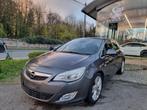 Opel Astra 1.7 CDTi Cosmo*GPS*12 MAANDEN GARANTIE*, Auto's, Voorwielaandrijving, Euro 5, Zwart, 4 cilinders