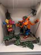 Crash Bandicoot + Aku Aku First 4 figures F4F, Collections, Statues & Figurines, Comme neuf, Enlèvement ou Envoi