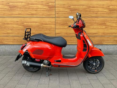 Vespa GTS SuperSport 300 HPE, Motoren, Motoren | Piaggio, Particulier, Sport, 12 t/m 35 kW, 1 cilinder, Minimaal motorrijbewijs A2