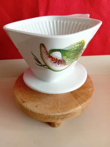 Koffie filter nr 102 beschikbaar voor biedingen