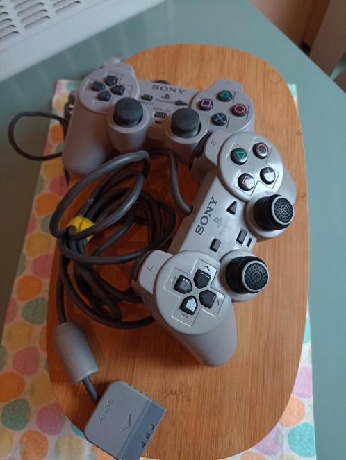 PlayStation 2 controllers PS2 (x2), Consoles de jeu & Jeux vidéo, Consoles de jeu | Sony Consoles | Accessoires, Utilisé, PlayStation 2