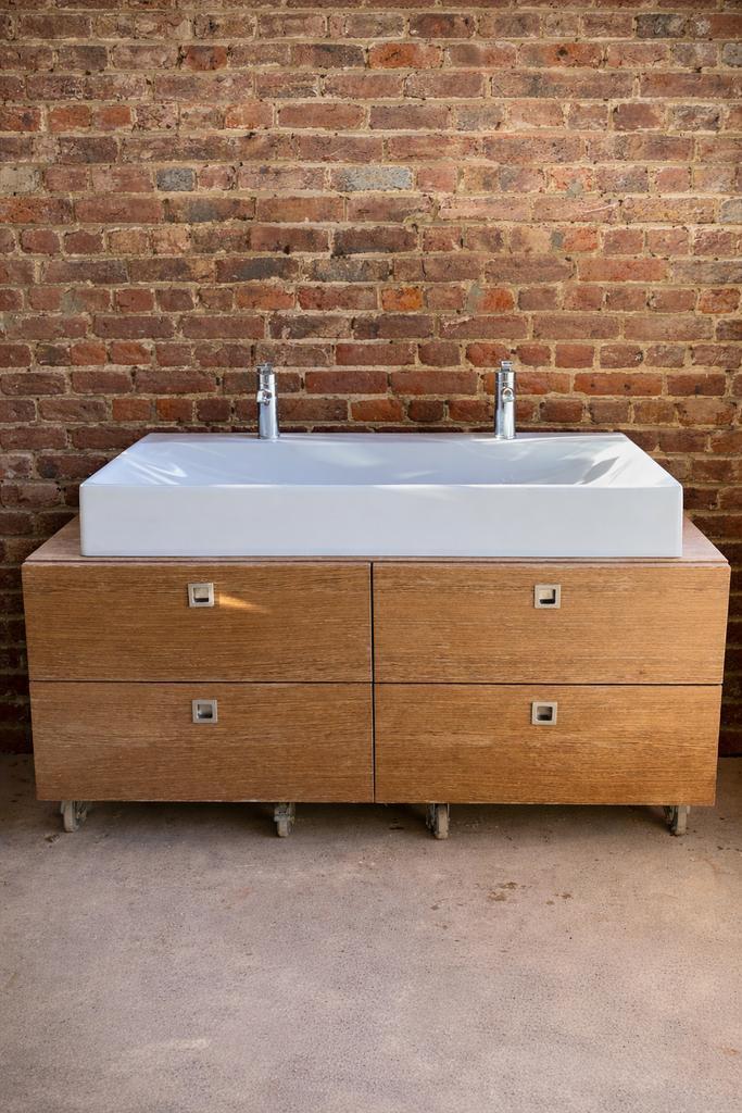 Badkamermeubel met wasbak, Huis en Inrichting, Badkamer | Badkamermeubels, Zo goed als nieuw, Ophalen