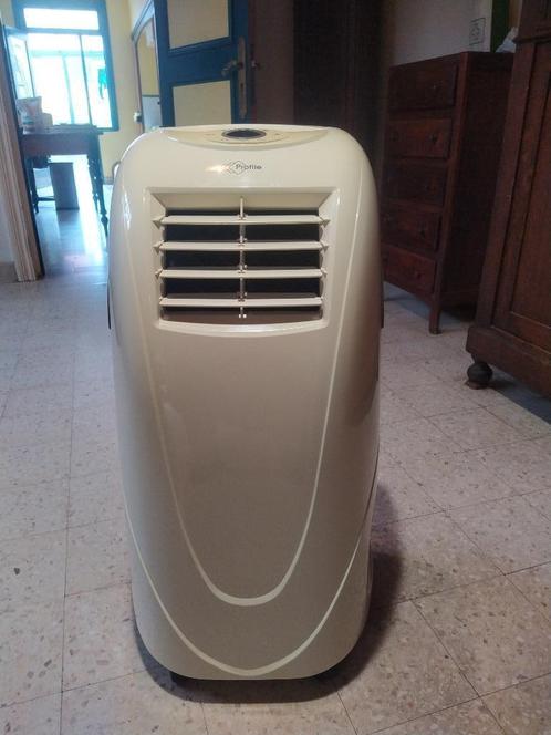 climatiseur, Elektronische apparatuur, Airco's, Zo goed als nieuw, Mobiele airco, 2 snelheden, Koelen en Ontvochtigen, Ventileren