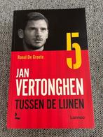 Boek Jan Vertonghen: tussen de lijnen, Boeken, Nieuw, Ophalen of Verzenden, Raoul De Groote, Balsport