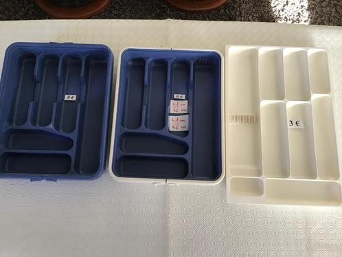 25 tal bestekbakken aan diverse prijzen, Huis en Inrichting, Keuken | Tupperware, Zo goed als nieuw, Ophalen of Verzenden