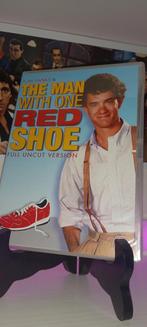 L'homme à une chaussure rouge, CD & DVD, DVD | Comédie, Comme neuf, Enlèvement ou Envoi