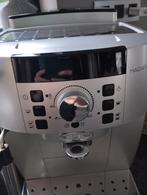 DeLonghi MagnificaS espressomachine, Elektronische apparatuur, Ophalen, Koffiemachine, Zo goed als nieuw, Afneembaar waterreservoir