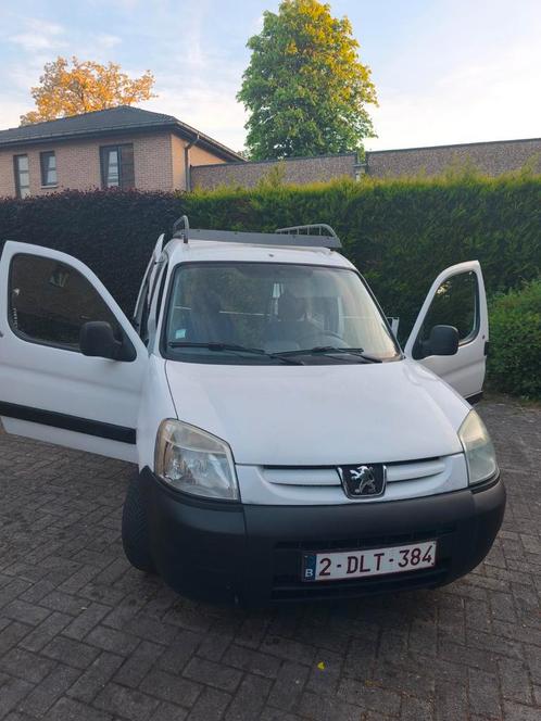 Peugot partner 1.6hdi 2008, Auto's, Bestelwagens en Lichte vracht, Particulier, Zwart, Zwart, Ophalen