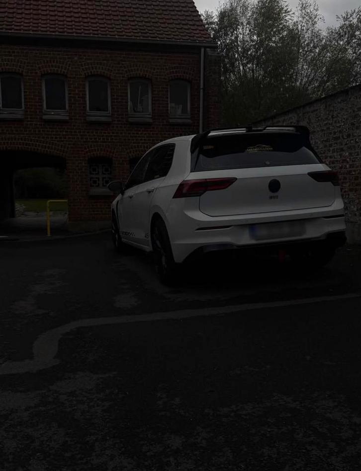 VOLKSWAGENS GOLF 8 GTI LOOK, Auto's, Volkswagen, Particulier, Golf, ABS, Adaptieve lichten, Adaptive Cruise Control, Airbags, Airconditioning
