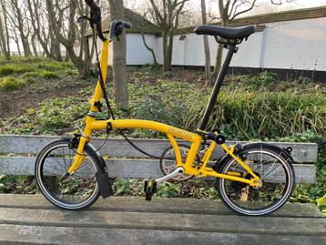 Brompton vouwfiets H6L in knalgele Bumblebee-kleur beschikbaar voor biedingen