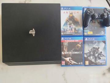 PS4 pro avec 1 manette et 4 jeux, Enlèvement, Utilisé, Pro