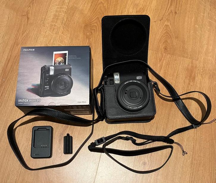 Appareil photo Fujifilm Instax Mini 99 noir + etui, TV, Hi-fi & Vidéo, Appareils photo analogiques, Comme neuf, Polaroid, Fuji