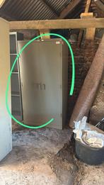 Metalen archiefkast, Enlèvement