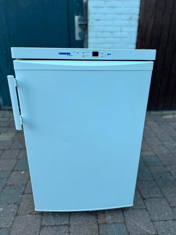 Diepvries tafelmodel liebherr A+++ no frost zeer proper! beschikbaar voor biedingen