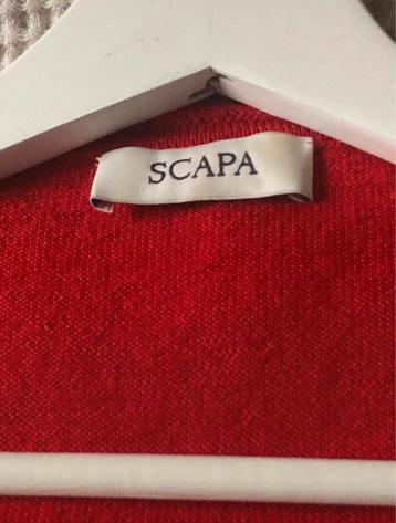 Zeer mooie en amper gedragen pull scapa beschikbaar voor biedingen