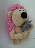 knuffel roze egel met spade h 21,5 cm, Kinderen en Baby's, Ophalen of Verzenden, Gebruikt, Overige typen