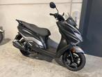 Suzuki Burgman 125 in nieuwstaat (bj 2023), Motoren, Scooter, Bedrijf, 125 cc, 11 kW of minder