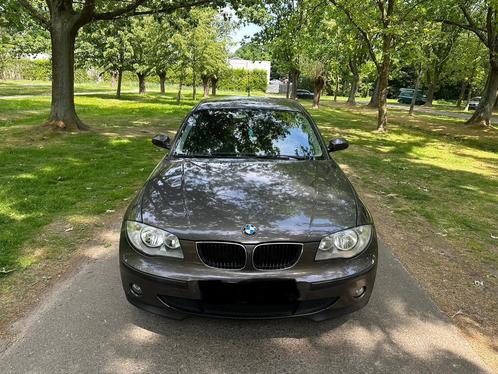 Bmw 1 serie 116i benzine 5 deurs blanco gekeurd voor verkoop, Auto's, BMW, Particulier, 1 Reeks, ABS, Airbags, Airconditioning