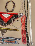 Colliers, bracelets et ceintures africains, Handtassen en Accessoires, Kettingen, Ophalen, Nieuw