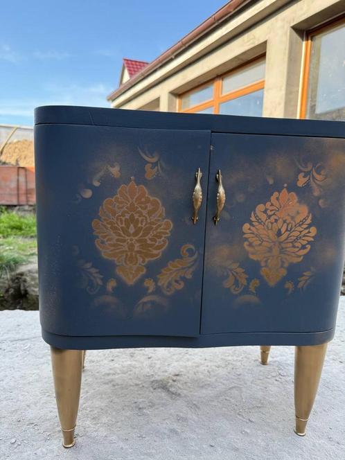 Te Koop: Exclusieve Blauw-Gouden Kast, Huis en Inrichting, Kasten | Overige, Zo goed als nieuw, Ophalen of Verzenden