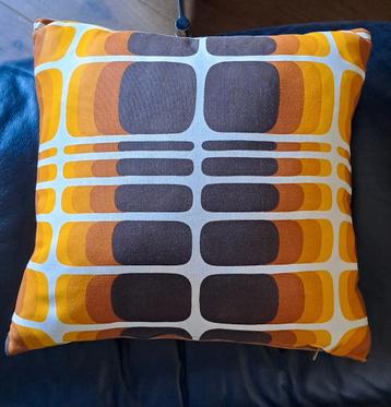 Vintage kussens, set van 2, space style beschikbaar voor biedingen