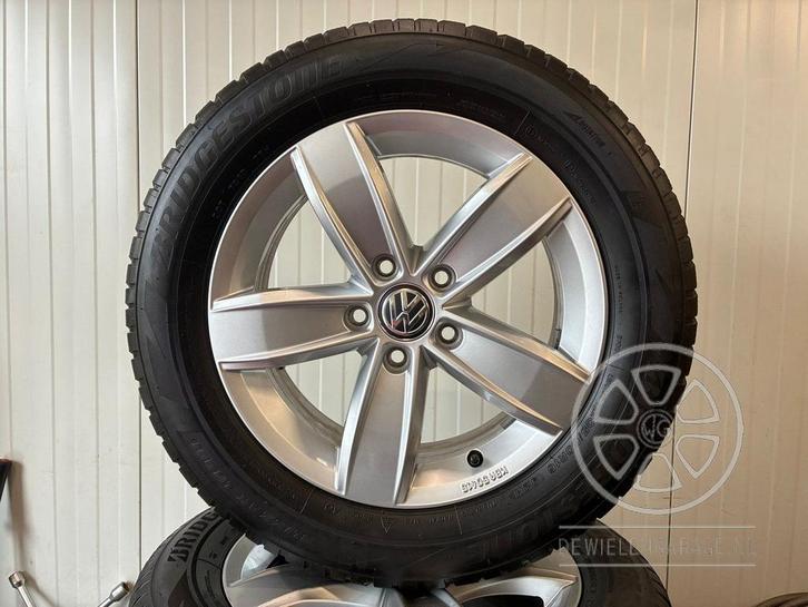VW T-Roc Velgen + Winterbanden Origineel 5x112 Bridgestone, Auto-onderdelen, Banden en Velgen, Banden en Velgen, Winterbanden