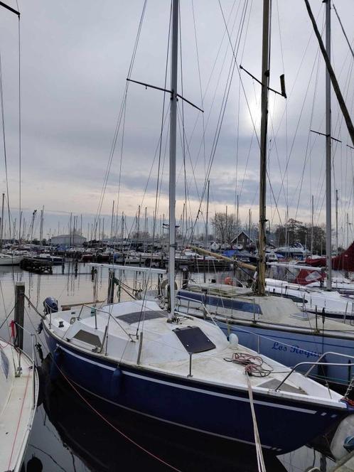 Zeilboot jouet calife 23 Zomerligplaats al betaald, Watersport en Boten, Kajuitzeilboten en Zeiljachten, Gebruikt, Tourjacht of Cruiser