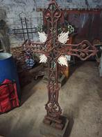 Croix ancienne de calvaire en fonte, Enlèvement