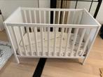 IKEA Sundvik babybed met matras en accessoires, Kinderen en Baby's, Ophalen, Gebruikt, Ledikant