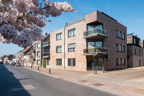 Appartement te koop in Eeklo, 2 slpks, Immo, Huizen en Appartementen te koop, Appartement, B
