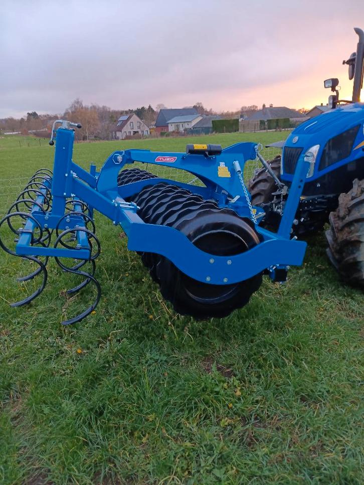 rouleau avant 700 mm -3 mm + dents à ressort à deux rangées, Articles professionnels, Agriculture | Outils, Cultures, Labour, Enlèvement