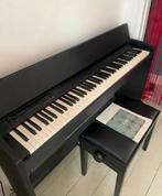 Roland piano digitaal F-120, Muziek en Instrumenten, Ophalen, Zo goed als nieuw, Piano, Digitaal