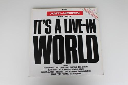 Various Artists: It's a live-in world (Dubbelelpee), CD & DVD, Vinyles | Rock, Utilisé, Pop rock, Envoi