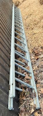 4 ladders, Bricolage & Construction, Enlèvement, Comme neuf