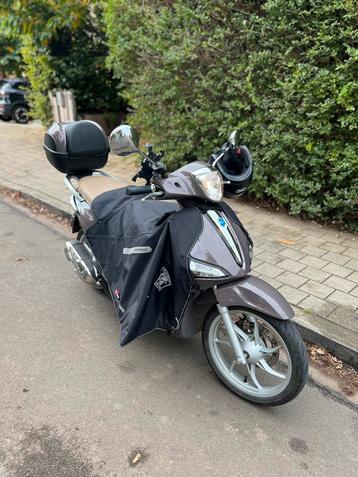 Scooter Piaggio 50cc classe B 45kmh beschikbaar voor biedingen