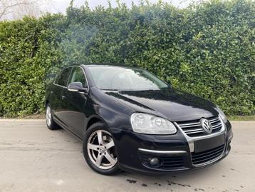 VW JETTA 1.6 CR TDi GPS 🌍 AIRCO ❄️ trekhaak 👍 beschikbaar voor biedingen