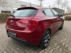 Alfa Romeo Giulietta 1.4 Multi Air Automatique / Leder / Xen, Auto's, Alfa Romeo, Euro 5, Gebruikt, Zwart, 4 cilinders