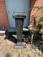Mooie zwarte antieke pede-stal, Antiek en Kunst, Ophalen