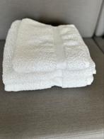 Set 3 witte badhanddoeken, 2heel grote en 1 gewone handdoek, Ophalen, Zo goed als nieuw
