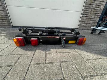 Fietsdrager beschikbaar voor biedingen