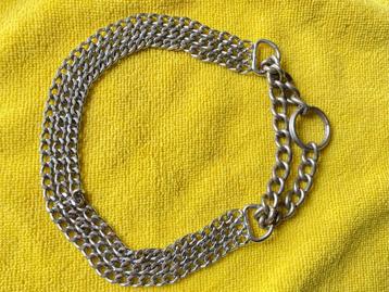 Chokehalsband voor honden beschikbaar voor biedingen