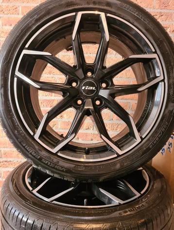 18 inch Lexus Toyota Suzuki Velgenset 5x114.3 Hankook  beschikbaar voor biedingen