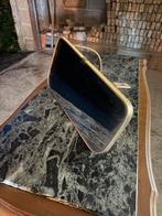 Miroir, Enlèvement, Utilisé