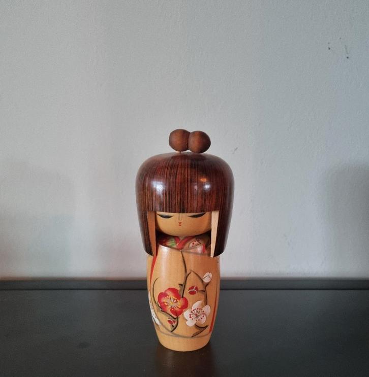 Mooie Nintai Kokeshi van Tanaka Kojo (Shigemi), Antiek en Kunst, Kunst | Beelden en Houtsnijwerken, Verzenden