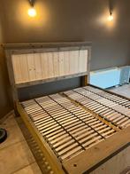 Tweepersoonsbed + lattenbodems, Huis en Inrichting, Slaapkamer | Bedden, Ophalen, Hout