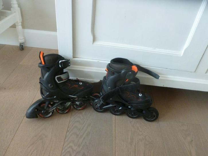 Rollerskates enfant, Sports & Fitness, Patins à roulettes alignées, Utilisé, Rollers 4 roues en ligne, Autres marques, Enfants